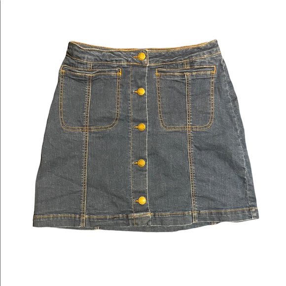 Mini jeans skirt - Picture 1 of 6